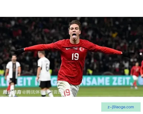 伊尔迪兹飞身冲顶绝杀对手为球队锁定胜局 逆袭之战定格精彩瞬间